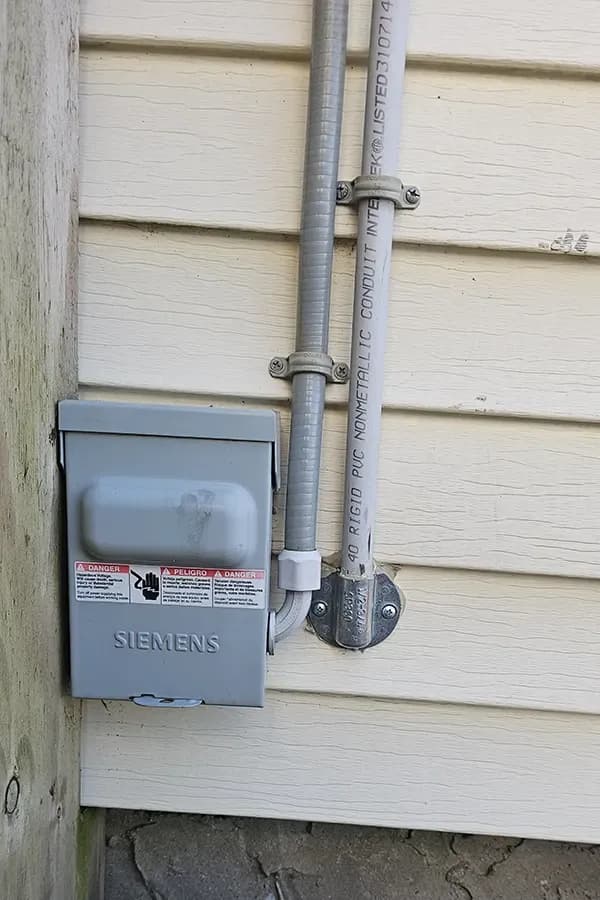 AC disconnect